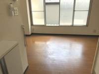 こちらの居間で趣味の時間をお楽しみください