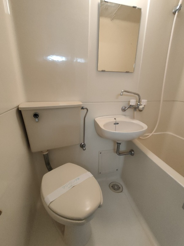清潔感のあるトイレです