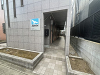 毎日通るエントランスはこのようになっています