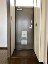 シンプルで使いやすい玄関です