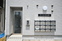 落ち着いたエントランスです