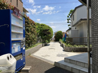 エントランス付近