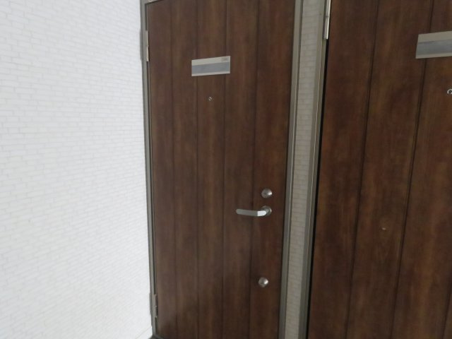 アークシティ月吉町の玄関