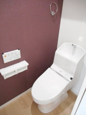 コンパクトで使いやすいトイレです
