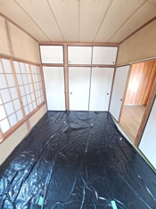 日本らしい落ち着いた雰囲気の和室です