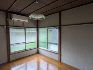こちらの居間で趣味の時間をお楽しみください