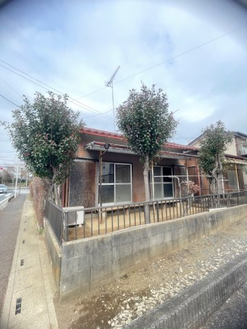 落ち着いた雰囲気の外観です