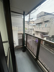 外からの目が気にならないバルコニーで洗濯物が干せます
