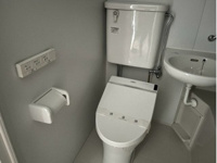 コンパクトで使いやすいトイレです