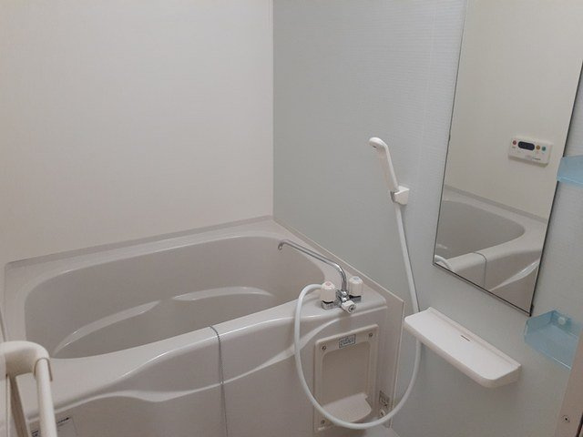 ゆったり過ごせるお風呂です