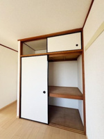 こまごまとしたものを収納できそうですね
