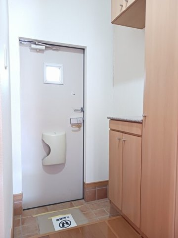 シンプルで使いやすい玄関です