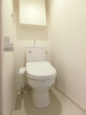 シンプルで使いやすいトイレです