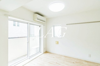【居間・リビング】 | ガーデン下連雀 | 洋室のお部屋です。