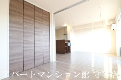 【洋室】 | アビタシオンプリュネ