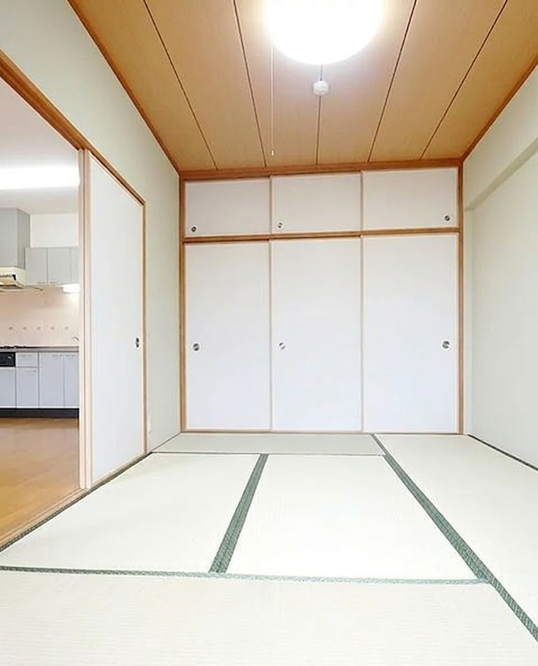 リアライズ花園町の内装