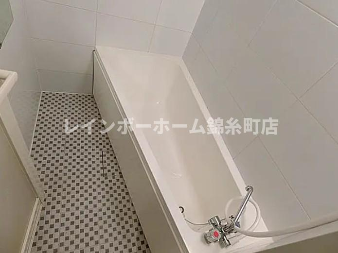 ベルダ・ビレッジオⅥの浴室|※別部屋参照写真となります。
