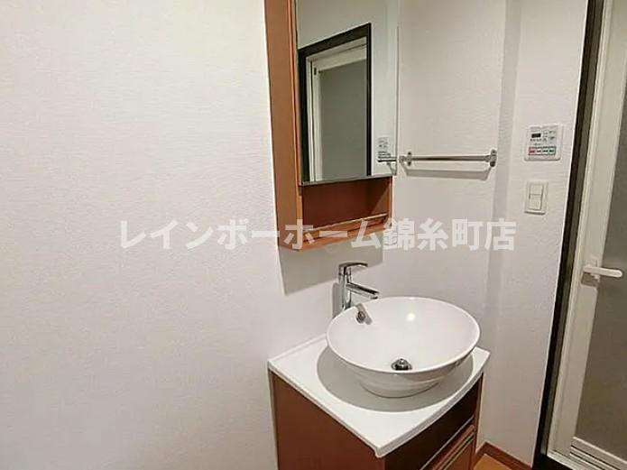 ベルダ・ビレッジオⅥの独立洗面台|※別部屋参照写真となります。