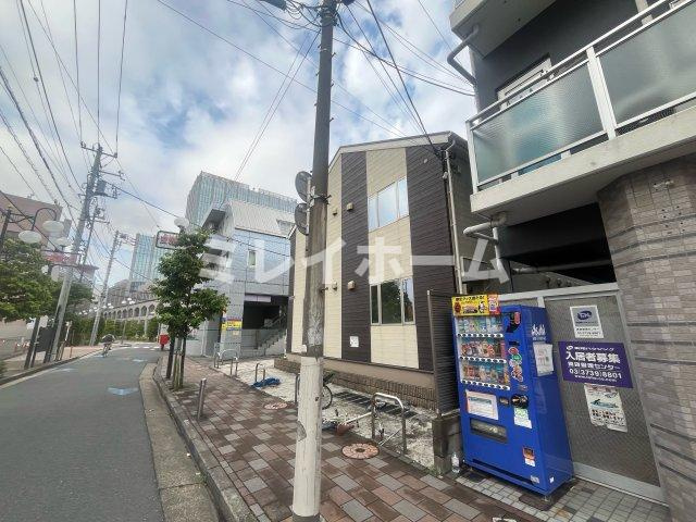 アメジスト西蒲田の駐車場