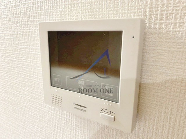 エスパシオ東小岩のセキュリティ|モニター付きインターホンです。