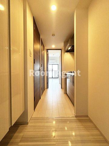 S-RESIDENCE平安通の玄関