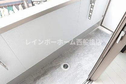 Debonair船橋のバルコニー