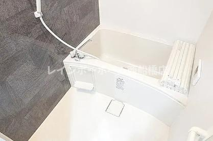Debonair船橋の浴室