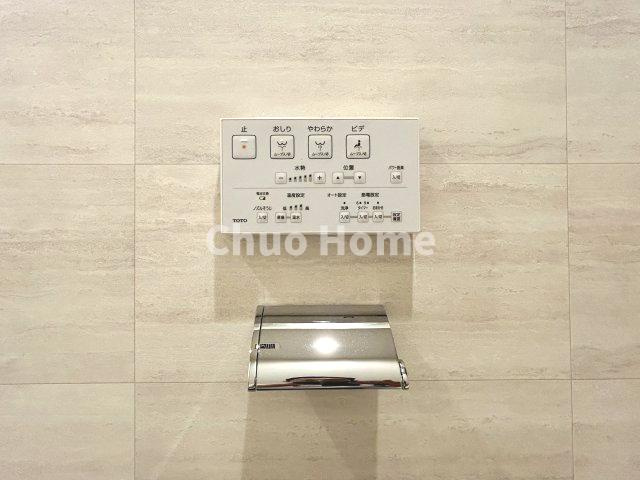 アルカディア錦糸町の内装|【ウォシュレット】清潔に使いたいお手洗いには最適な設備です。もちろんウォームレットも標準装備です。