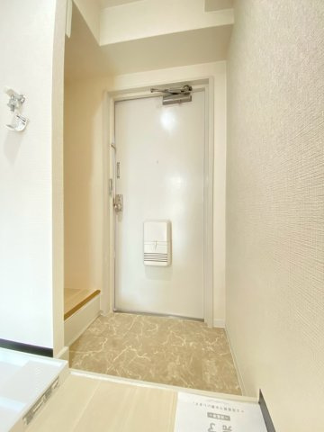 千里丘アベニューの玄関