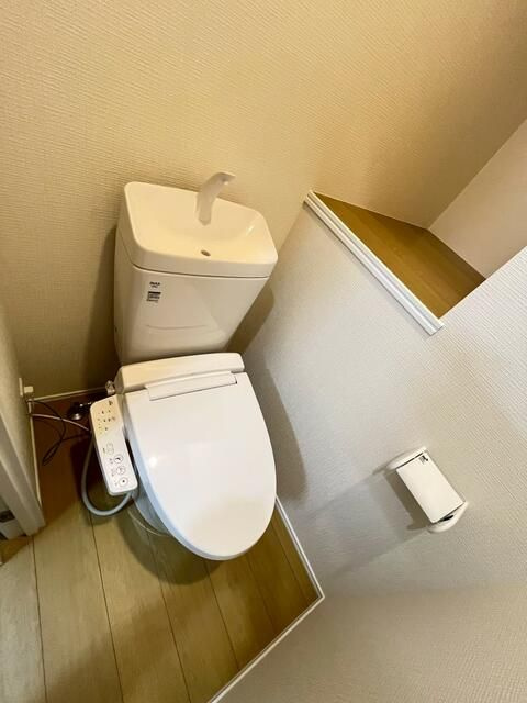 メゾン　トールモンド八千代中央のトイレ