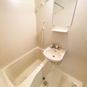 八王子市追分町の賃貸マンションの浴室