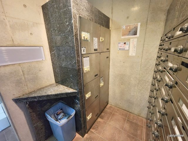 レジュールアッシュ谷町のその他共用部分
