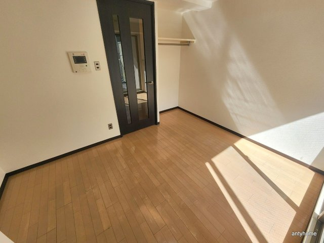 レジュールアッシュ谷町の居間・リビング