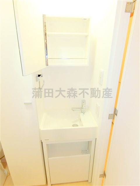 メイクスデザイン蒲田ウエストの洗面所|洗面脱衣所　独立洗面台　