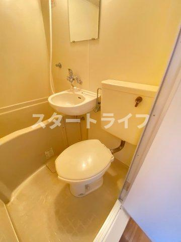 大阪市東淀川区東中島２丁目の賃貸マンションのトイレ