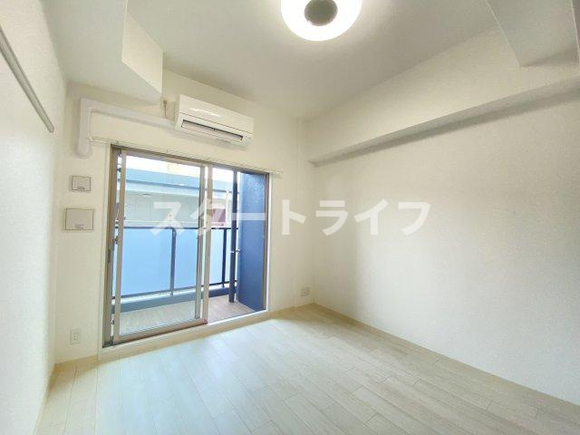 大阪市東淀川区西淡路４丁目の賃貸マンションの寝室