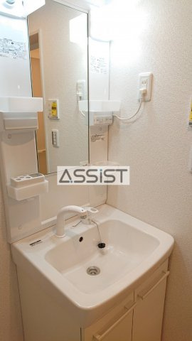 エスポワール喜多見の独立洗面台