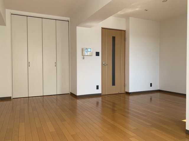 クレアールの洋室