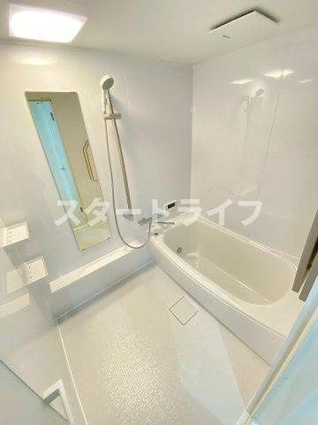 大阪市淀川区木川東４丁目の賃貸マンションの浴室