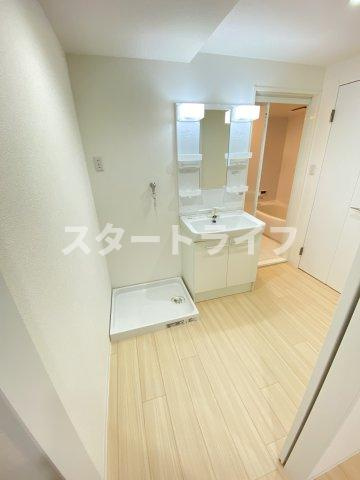 大阪市淀川区木川東４丁目の賃貸マンションの洗面所