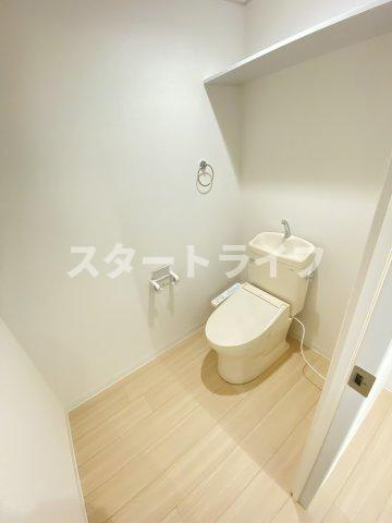 大阪市淀川区木川東４丁目の賃貸マンションのトイレ