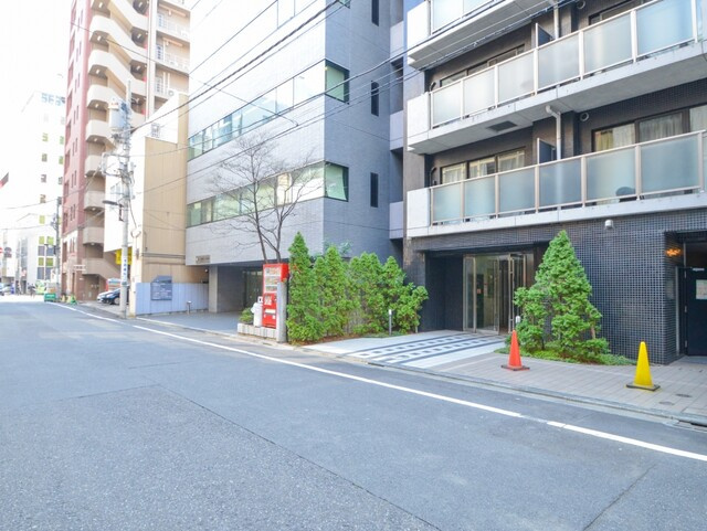 グラントゥルース神田岩本町のエントランス|グラントゥルース神田岩本町：「小伝馬町」駅徒歩５分！