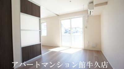 【居間・リビング】 | アビタシオンプリュネⅡ