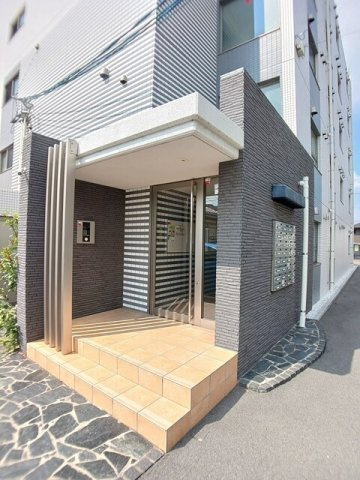 【エントランス】 | ＳＵＮ１６浜町