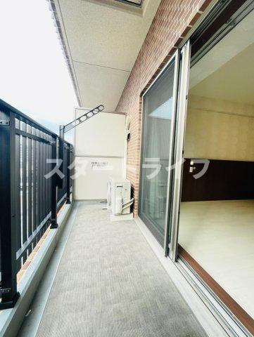 大阪市淀川区宮原２丁目の賃貸マンションのバルコニー