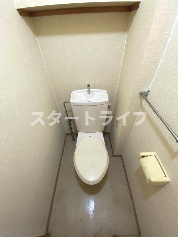 大阪市淀川区宮原１丁目の賃貸マンションのトイレ