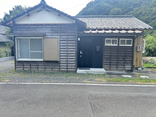 小浜一戸建て