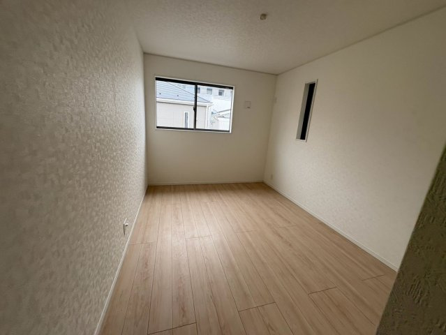 狭山市中央　新築分譲　西武新宿線『狭山市駅』徒歩23分　【富士見小学区】の洋室