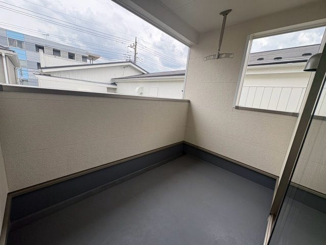 狭山市中央　新築分譲　西武新宿線『狭山市駅』徒歩23分　【富士見小学区】のバルコニー