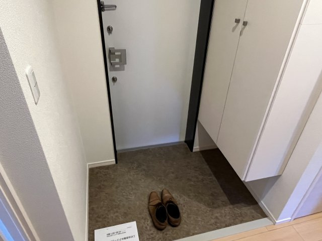 マ メゾン ボヌールの玄関